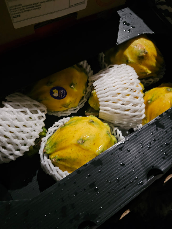 PITAHAJA żółta